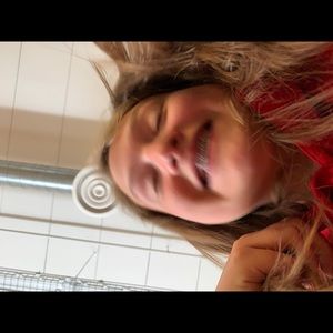 Meet your Posher, Bailey